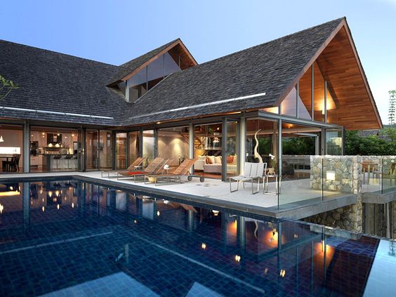 Biệt thự mái Thái phong cách Thái Lan tai Australia với hệ mái độc đáo