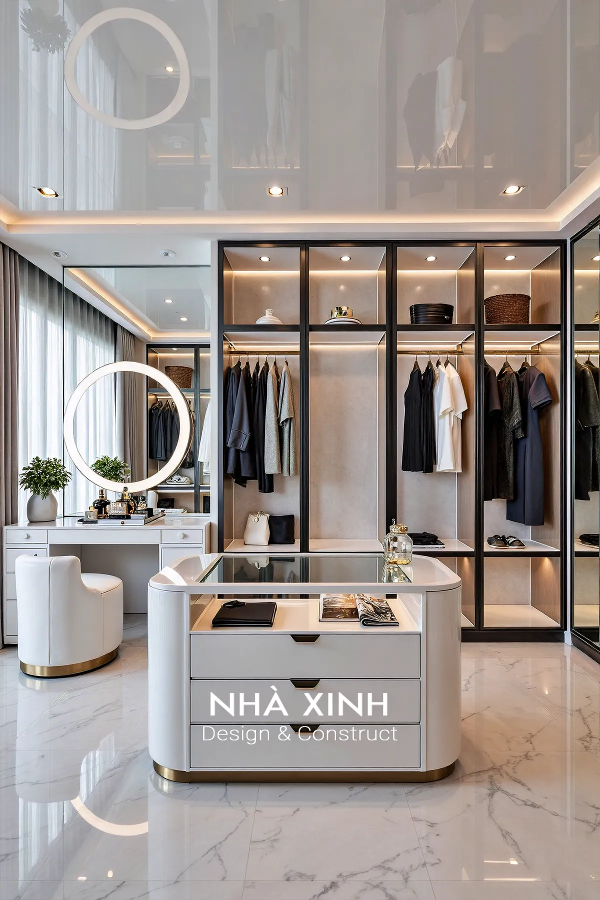 Bàn console với bình hoa tươi
